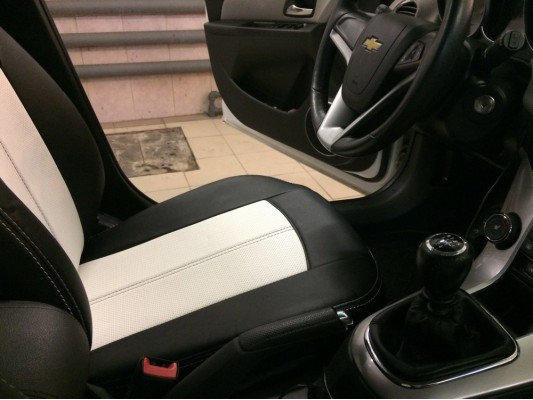 Авточехлы на Chevrolet Cruze